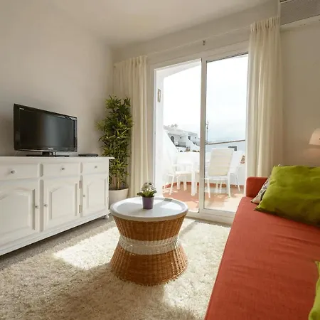 Right By The Pool Area In Capistrano Village! Nerja Exterior photo