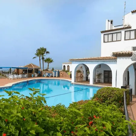 Right By The Pool Area In Capistrano Village! Nerja Exterior photo